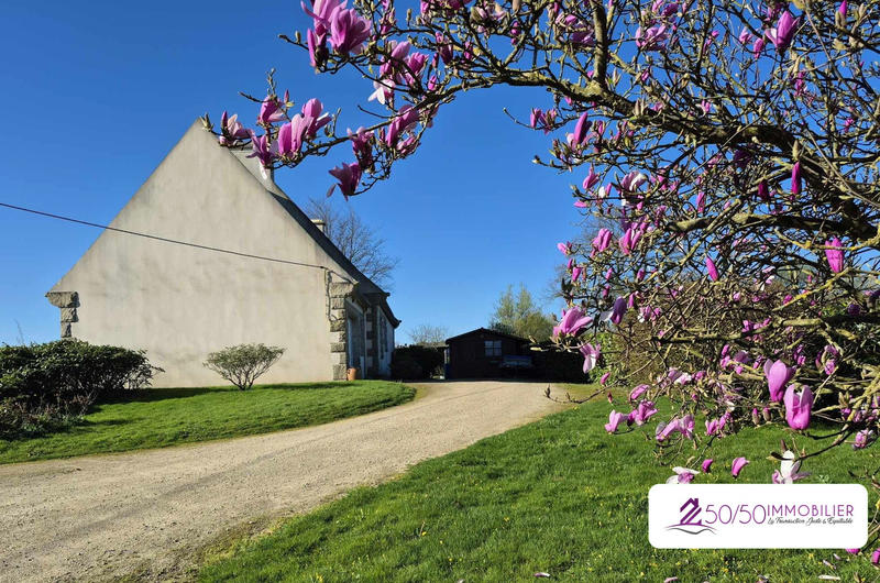 Maison traditionnelle - 142 m² - 7 pièces