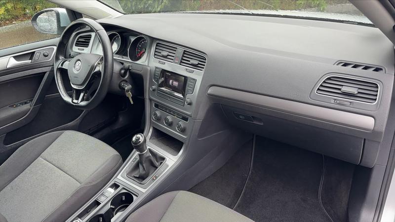 Volkswagen Golf VII 1.2 Tsi 85 Trendline