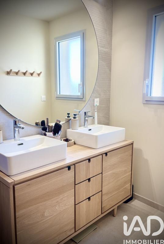 Maison - 170 m² - 6 pièces