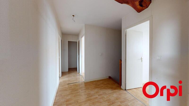 Maison - 110 m² - 4 pièces