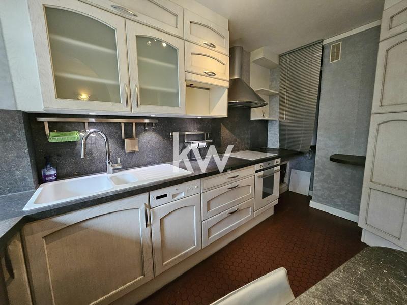 Appartement - 80 m² - 4 pièces