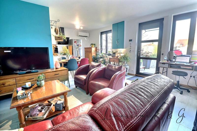 Maison - 64 m² - 5 pièces