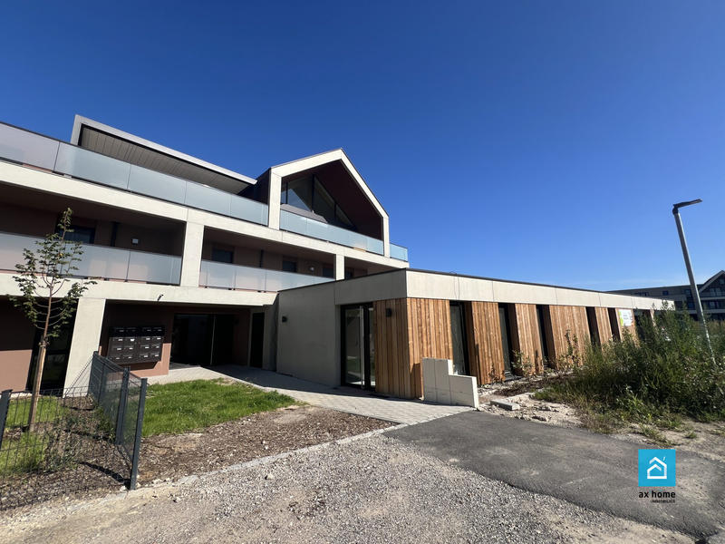 Appartement - 94 m² - 4 pièces