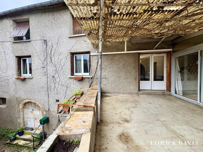 Maison ancienne - 232 m² - 11 pièces