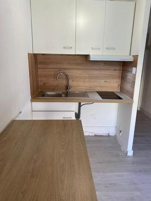 Studio - 18 m² - 2 pièces
