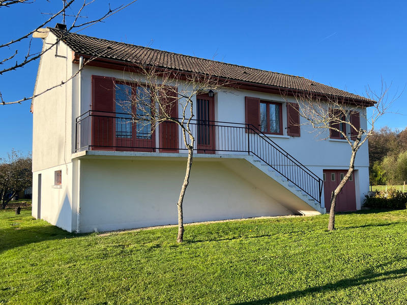 Maison - 90 m² - 4 pièces
