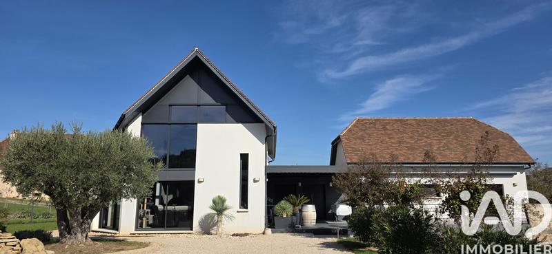 Maison de maîtres - 227 m² - 6 pièces