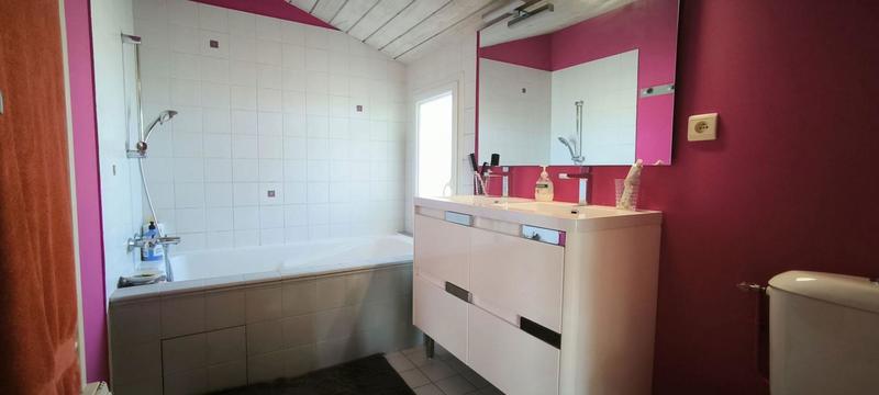 Maison - 183 m² - 6 pièces