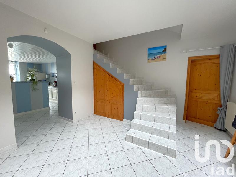 Maison - 219 m² - 8 pièces