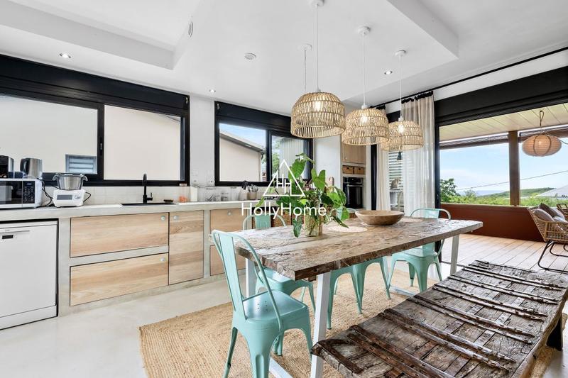 Maison ancienne - 141 m² - 4 pièces