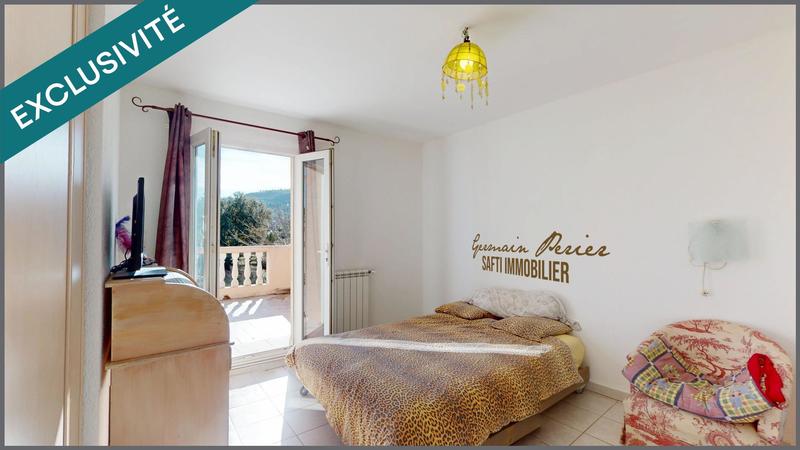 Villa - 160 m² - 5 pièces