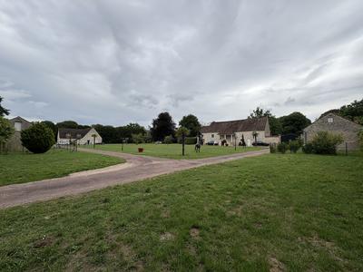 Maison - 500 m² - 9 pièces