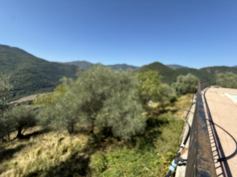 Maison - 265 m² - 6 pièces