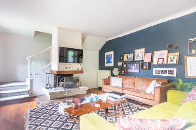 Maison - 180 m² - 7 pièces