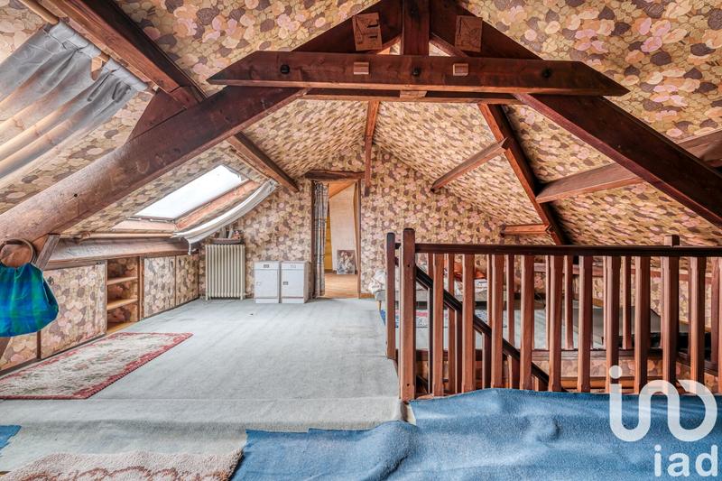 Maison - 168 m² - 9 pièces