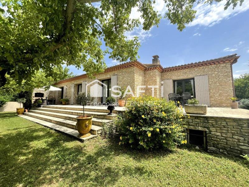 Villa - 235 m² - 5 pièces