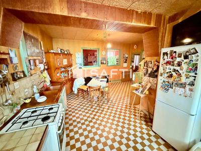 Maison - 197 m² - 7 pièces