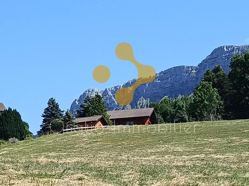 Maison - 104 m² - 4 pièces