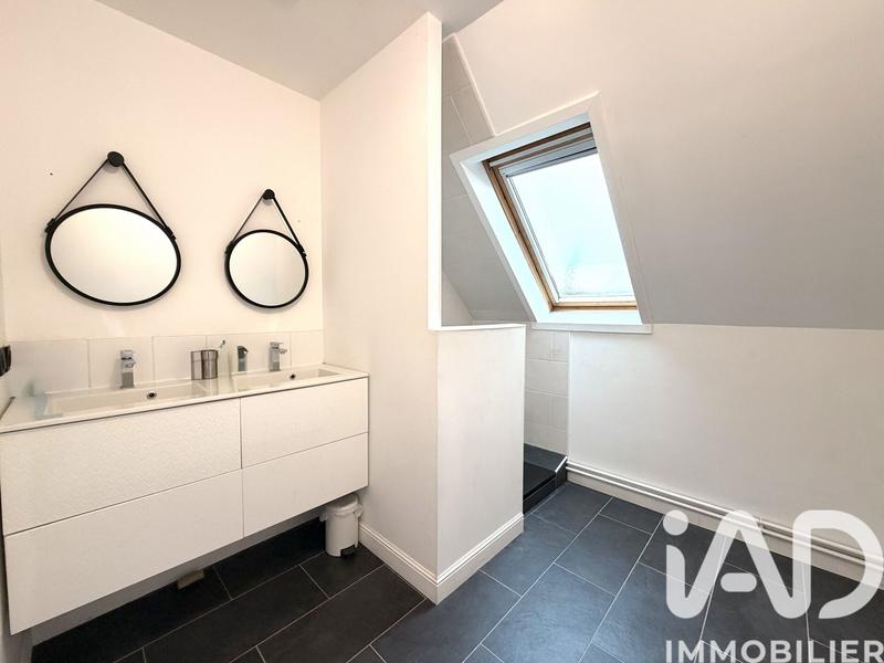 Maison - 163 m² - 6 pièces