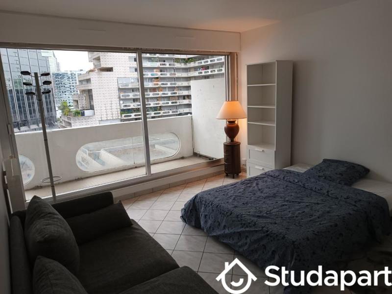 Chambre - 10 m² - 1 pièce