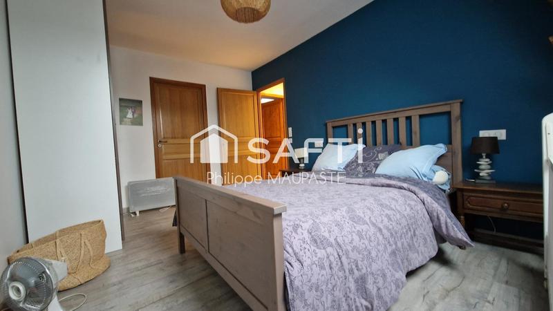 Maison - 215 m² - 10 pièces