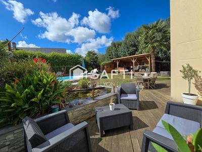 Maison - 139 m² - 5 pièces