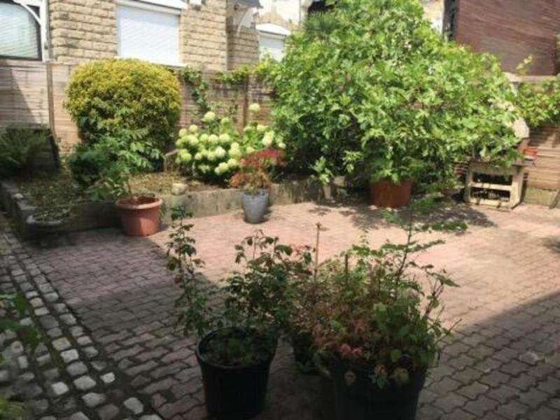 Maison - 200 m² - 7 pièces