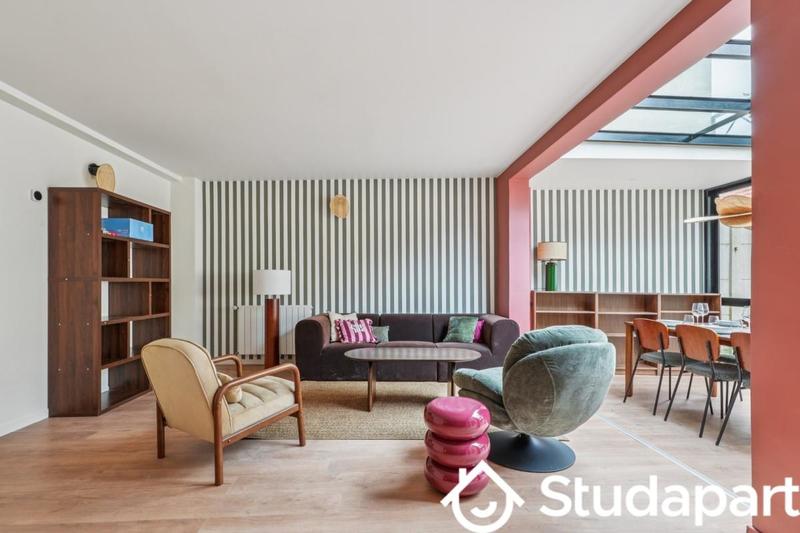 Chambre - 10 m² - 1 pièce