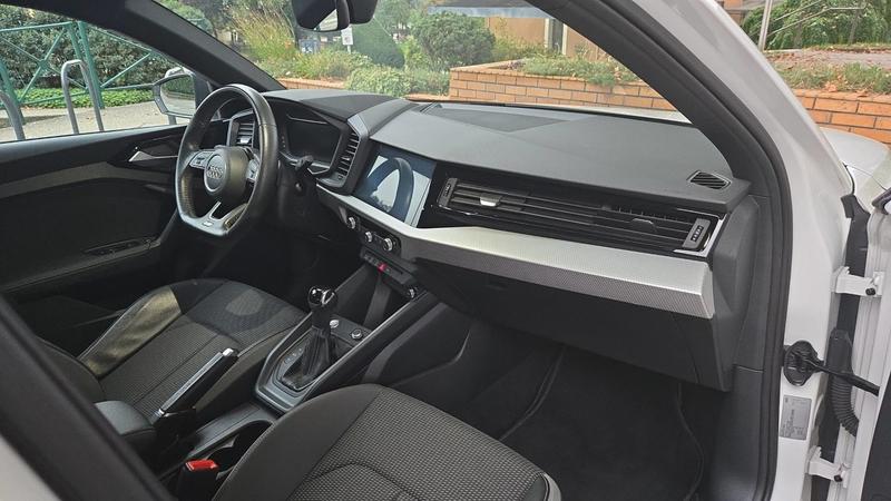 Audi A1 sportback 1.0 Tfsi 116 s-Tronic7 s line - Entretien constructeur