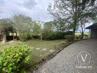 Maison - 170 m² - 5 pièces