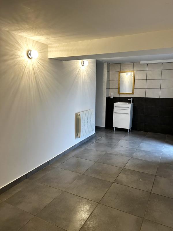 Appartement - 100 m² - 4 pièces