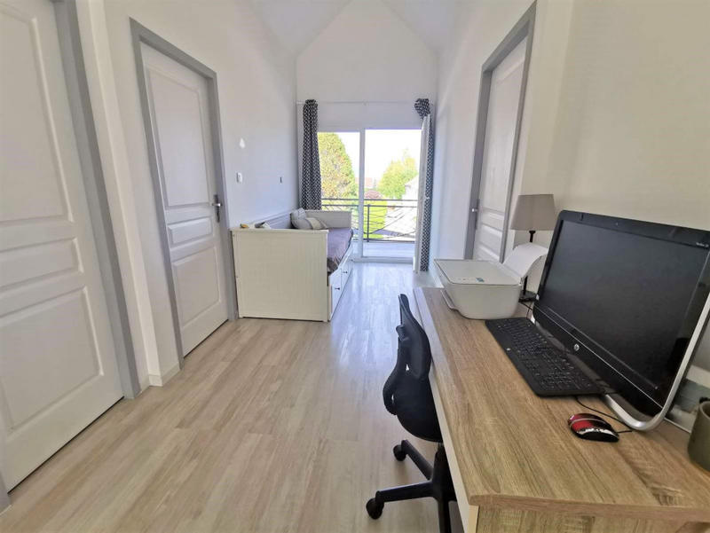 Maison - 177 m² - 5 pièces
