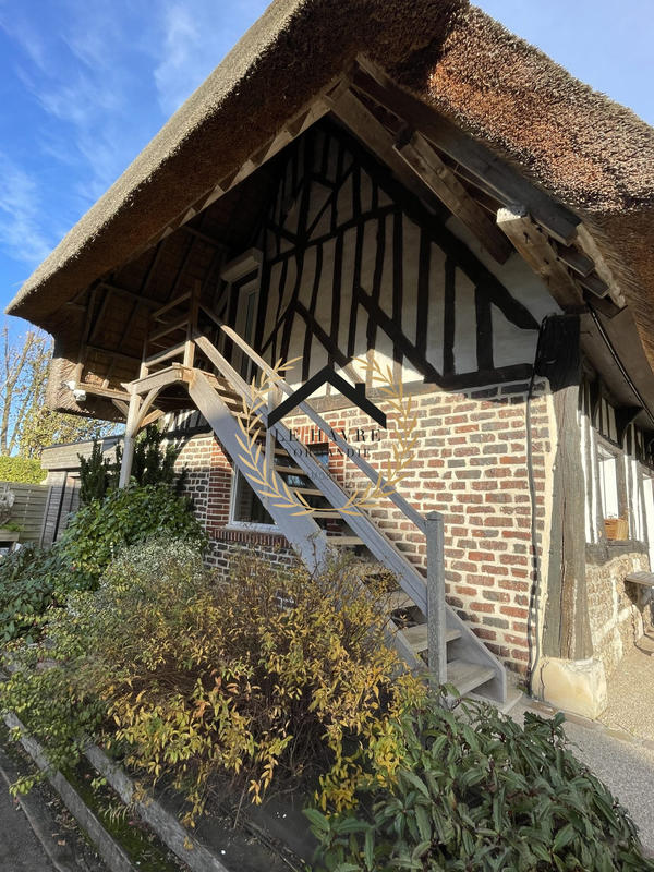 Maison - 297 m² - 8 pièces