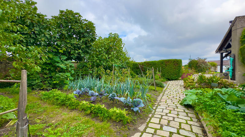 Maison - 200 m² - 6 pièces