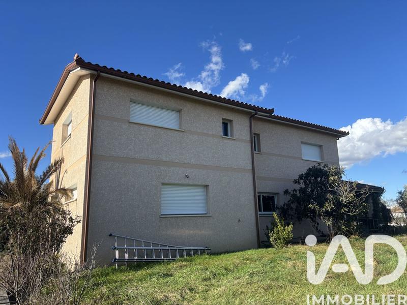 Maison - 285 m² - 4 pièces