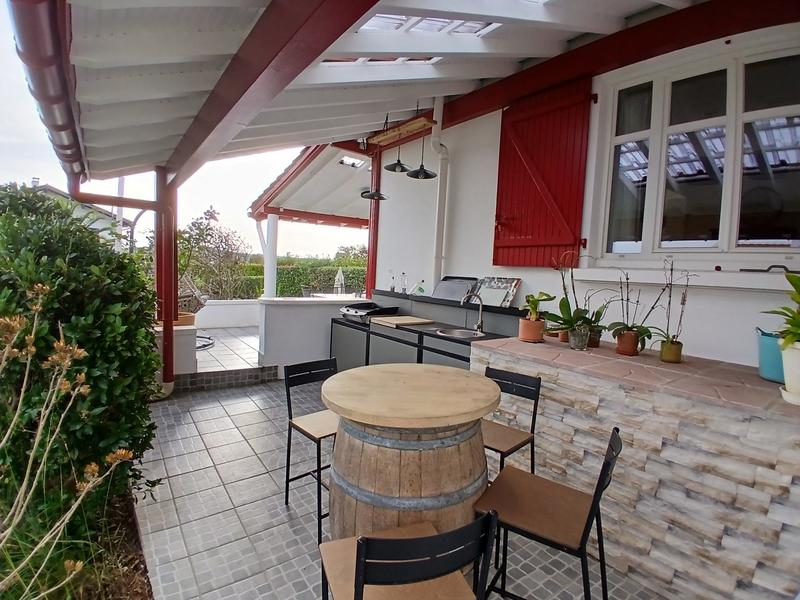 Maison - 144 m² - 6 pièces