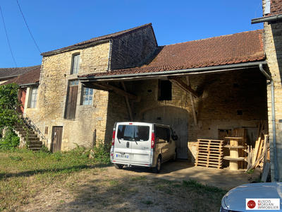 Maison ancienne - 100 m² - 3 pièces