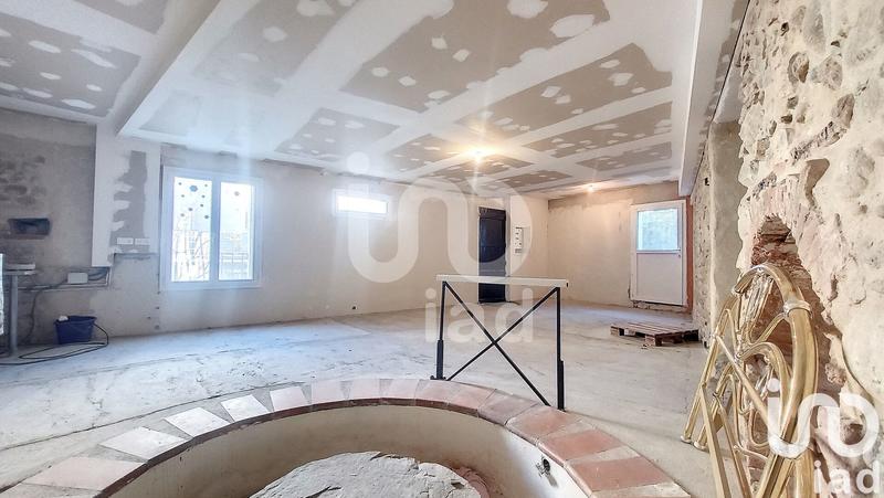 Maison - 230 m² - 5 pièces