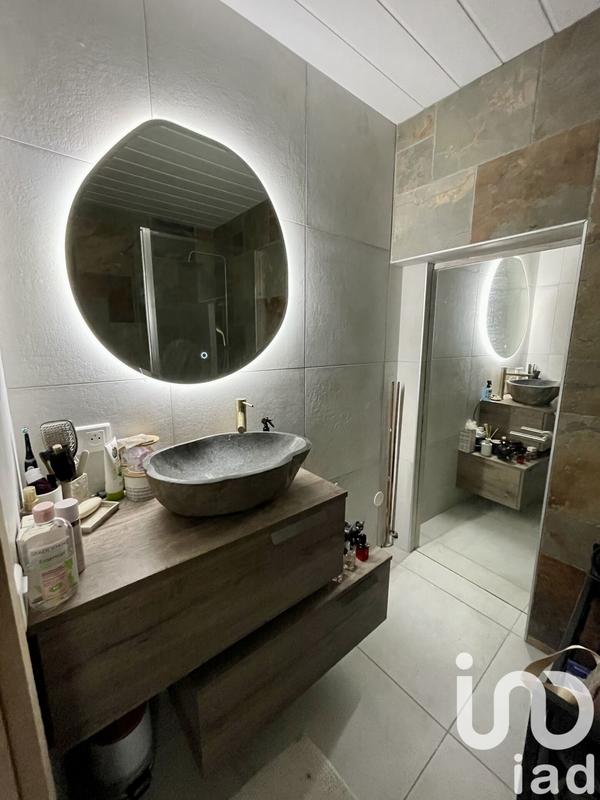 Maison - 179 m² - 8 pièces