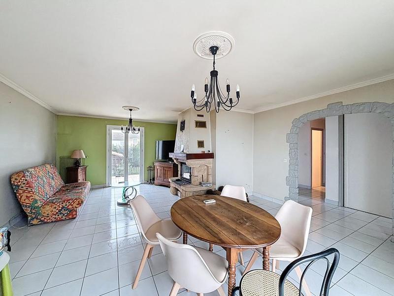 Pavillon - 125 m² - 5 pièces