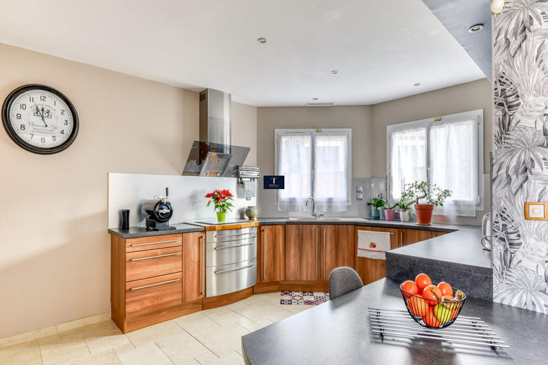 Villa - 160 m² - 5 pièces