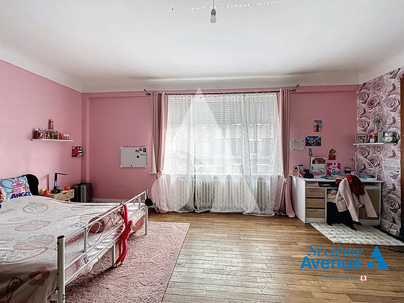 Appartement - 154 m² - 5 pièces