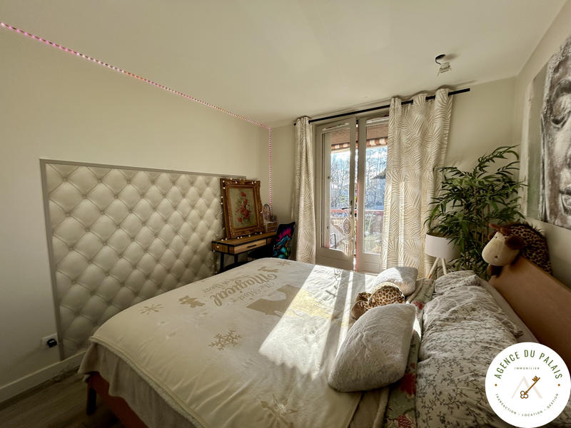 Appartement - 60 m² - 2 pièces