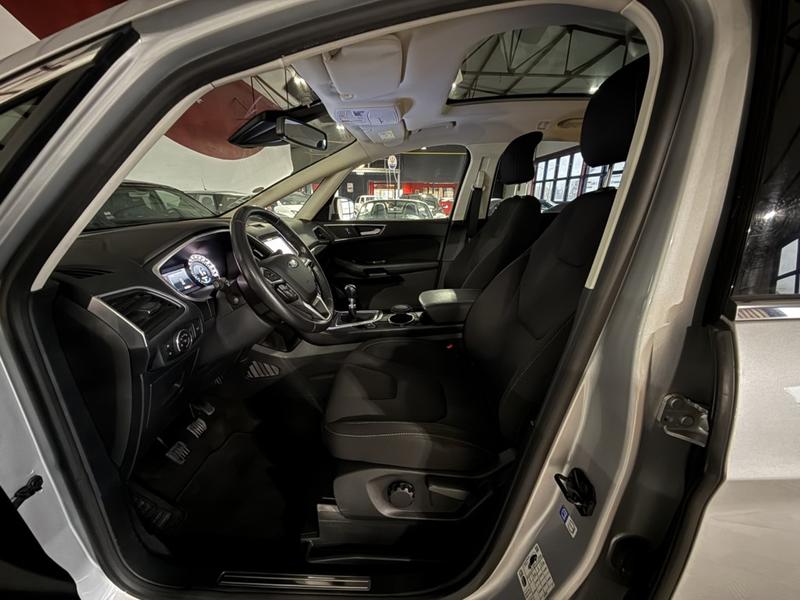 Ford s-Max 2.0 TDCi 150ch Titanium Bvm6 7pl