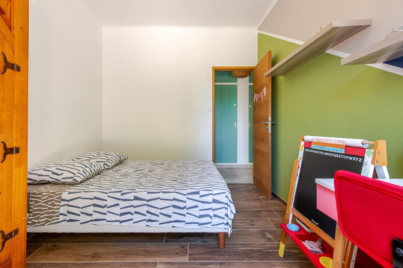 Maison - 210 m² - 9 pièces