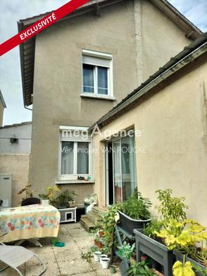 Maison - 82 m² - 5 pièces