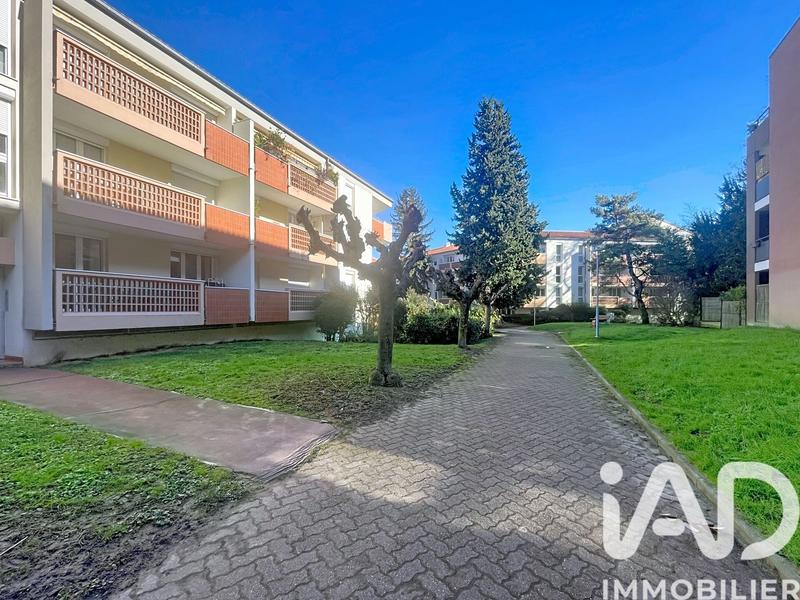 Appartement - 84 m² - 3 pièces