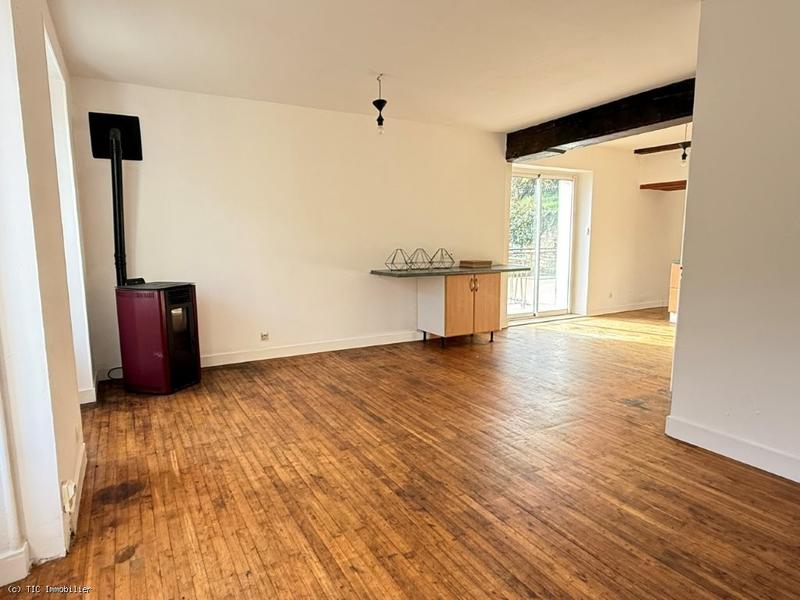 Maison - 175 m² - 6 pièces