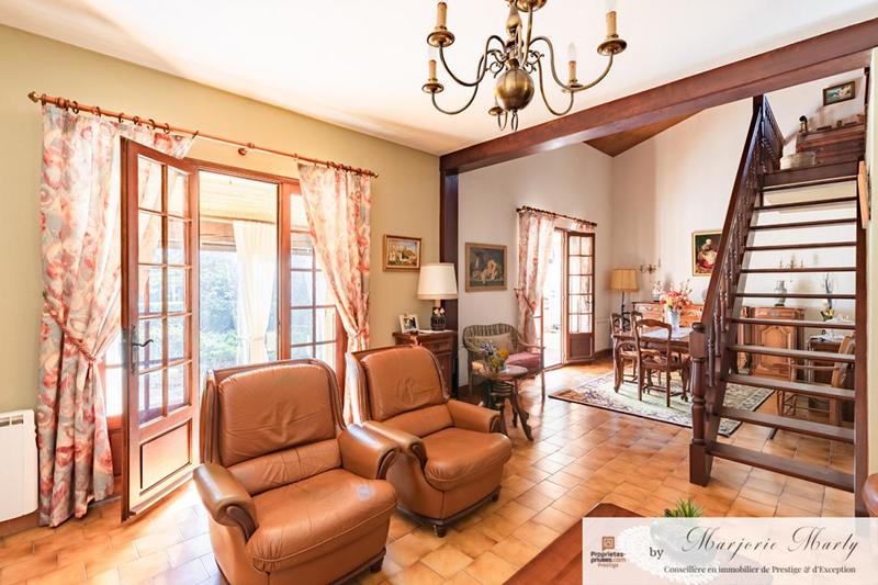 Villa - 136 m² - 6 pièces