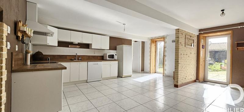 Maison - 170 m² - 7 pièces